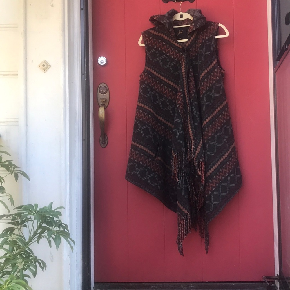 B.B Dakota High Low Vest